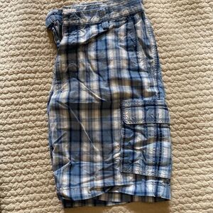 Men’s dockers cargo shorts sz 32